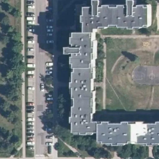 Vaizdas iš viršaus: Įsruties g. 12, Vilnius
