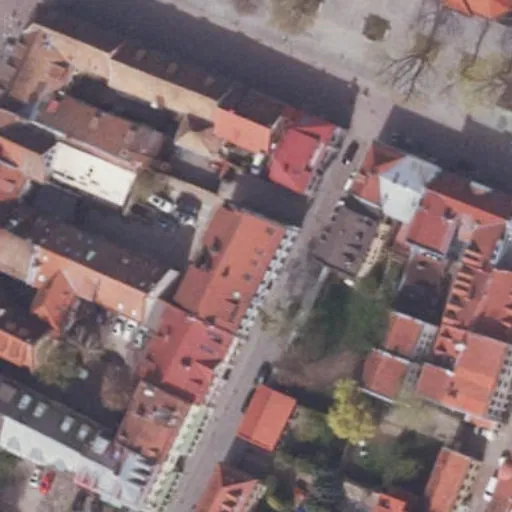 Vaizdas iš viršaus: V. Kuzmos g. 4, Kaunas