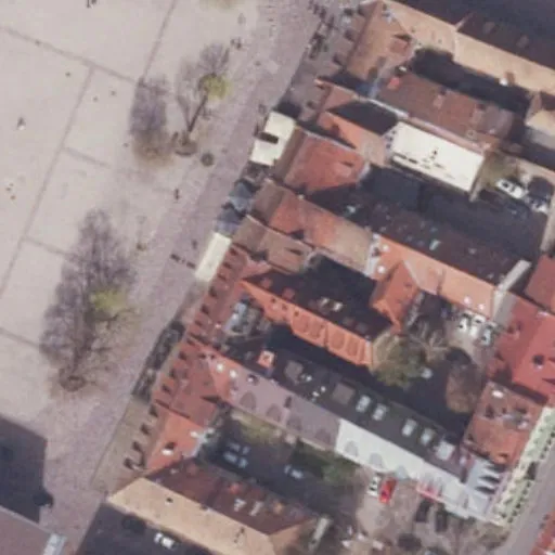Vaizdas iš viršaus: Rotušės a. 4, Kaunas