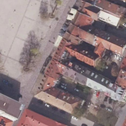 Vaizdas iš viršaus: Rotušės a. 5, Kaunas