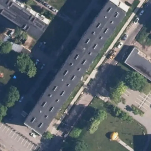 Vaizdas iš viršaus: Žalgirio g. 2, Šiauliai