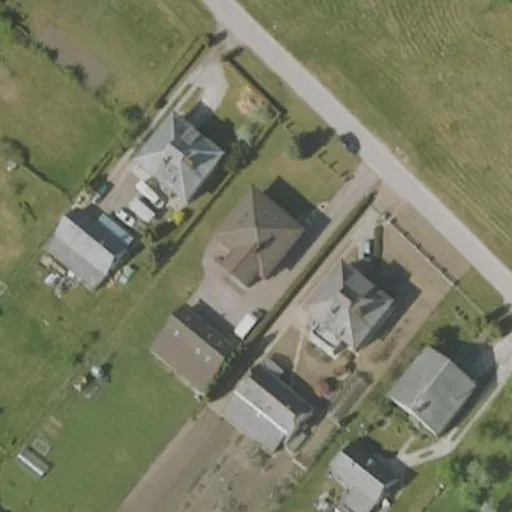 Vaizdas iš viršaus: Melioratorių g. 4, Akmenė