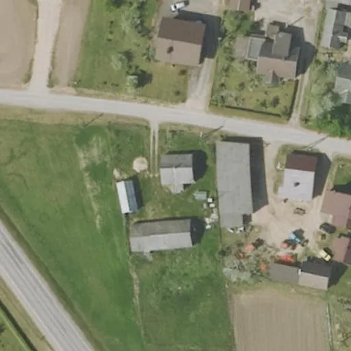 Vaizdas iš viršaus: Pavasario g. 28, Kruopiai
