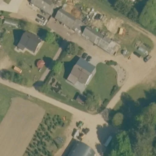 Vaizdas iš viršaus: V. Zubovo g. 4, Agluonai