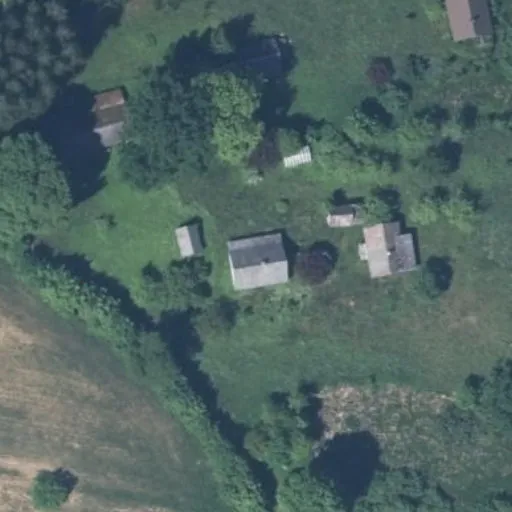 Vaizdas iš viršaus: Trakų g. 77, Pivašiūnai