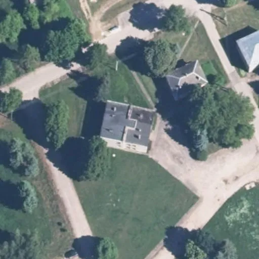 Vaizdas iš viršaus: Centrinė g. 1, Kančėnai
