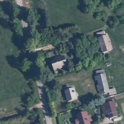 Vaizdas iš viršaus: Alyvų g. 32, Venciūnai