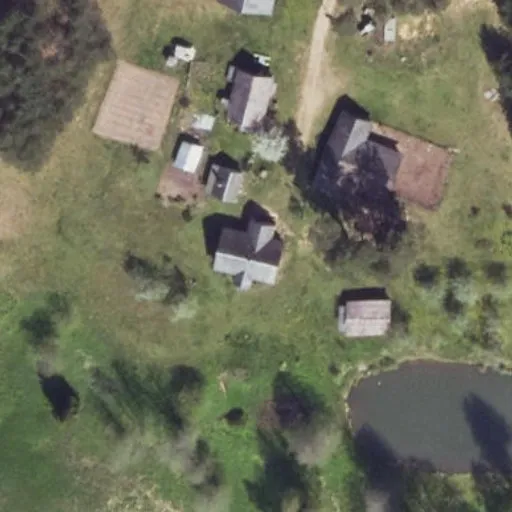 Vaizdas iš viršaus: Vilkabrukių g. 1, Vilkabrukiai
