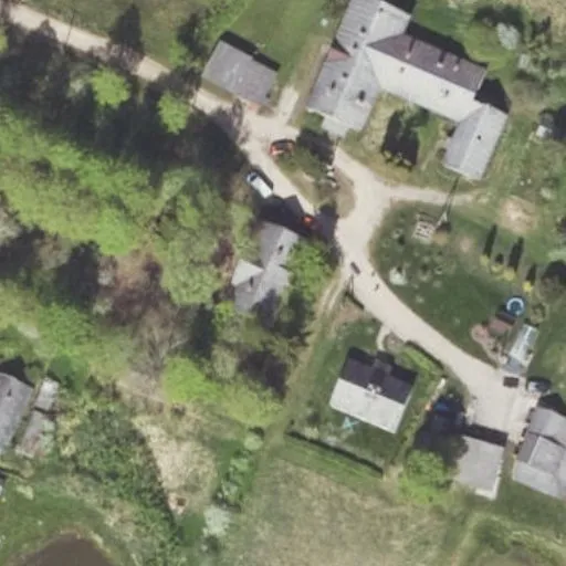 Vaizdas iš viršaus: K. Inčiuros g. 16A, Troškūnai