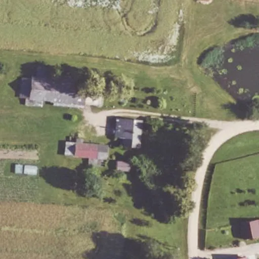 Vaizdas iš viršaus: Tvenkinio g. 5, Anglininkai