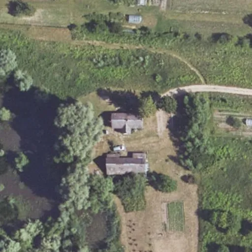 Vaizdas iš viršaus: Petro Ločerio g. 15, Biržai