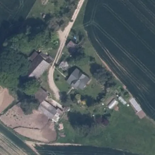 Vaizdas iš viršaus: Bažnyčios g. 11, Alksnėnai