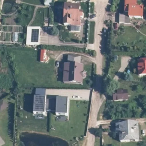 Vaizdas iš viršaus: Šerkšno g. 8, Pikutiškės
