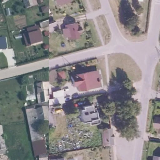 Vaizdas iš viršaus: Jaunimo g. 10, Mickūnai