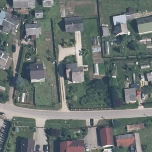 Vaizdas iš viršaus: Darbininkų g. 2, Mickūnai
