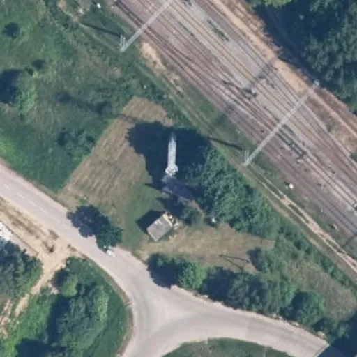 Vaizdas iš viršaus: Stoties g. 44, Vievis