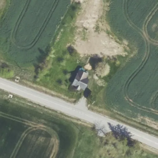 Vaizdas iš viršaus: Bažnyčios g. 66, Ašakieniai
