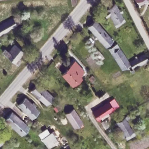 Vaizdas iš viršaus: Bažnyčios g. 11, Salakas