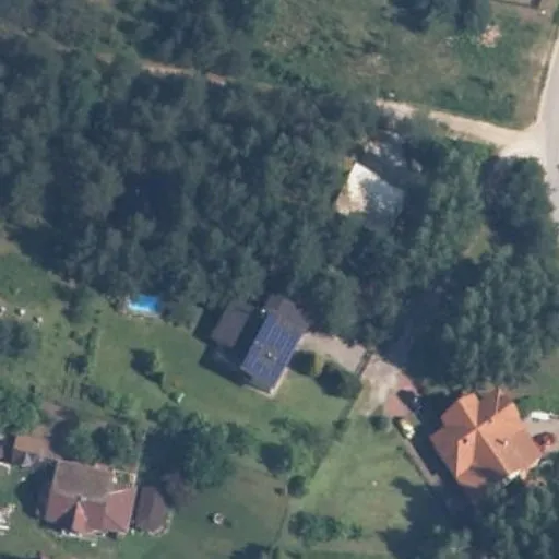 Vaizdas iš viršaus: Mėtų g. 100, Bajorai