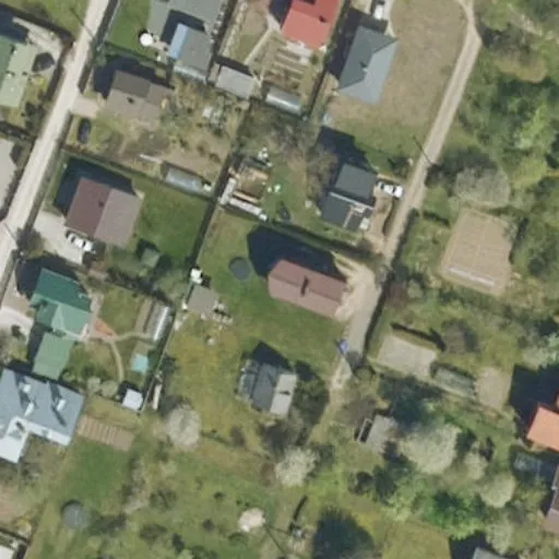 Vaizdas iš viršaus: Alyvų 1-oji g. 12, Kveciai