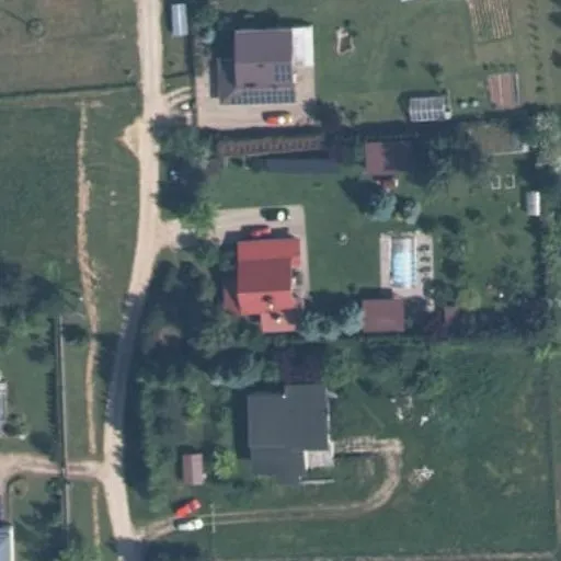 Vaizdas iš viršaus: Rugiagėlių g. 5A, Mickūnai