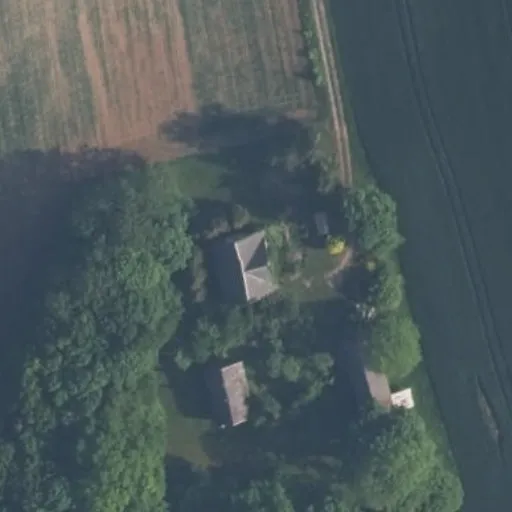 Vaizdas iš viršaus: Dariaus ir Girėno g. 188, Rotuliai