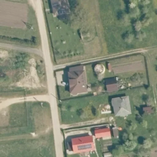 Vaizdas iš viršaus: Atgimimo g. 6, Kukorai