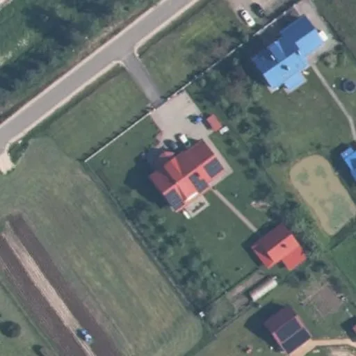 Vaizdas iš viršaus: Draugystės g. 16, Bezdonys