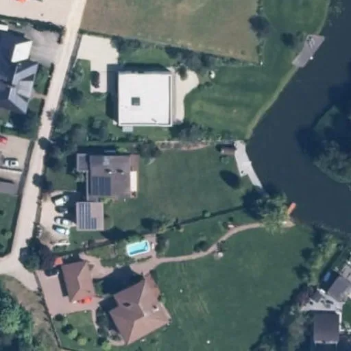 Vaizdas iš viršaus: Kalno g. 32, Dėdeliškės