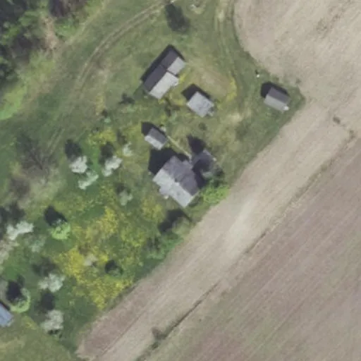 Vaizdas iš viršaus: Tilto g. 25, Gripiškės