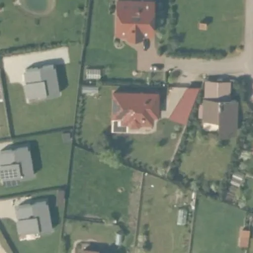 Vaizdas iš viršaus: Dvaro g. 11, Slengiai