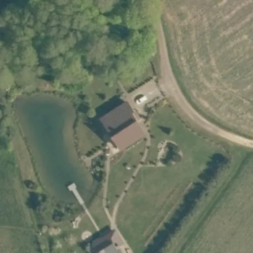 Vaizdas iš viršaus: Priekulės g. 16, Agluonėnai