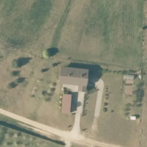Vaizdas iš viršaus: Žemaitijos g. 4, Taurai