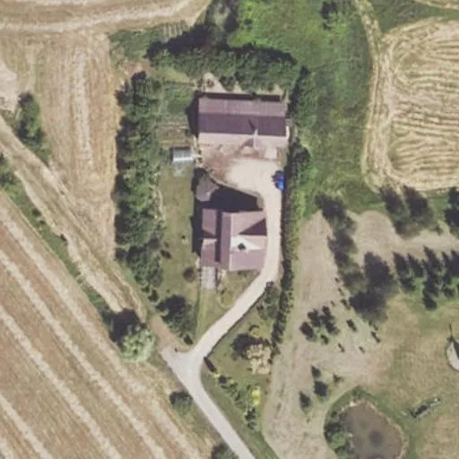 Vaizdas iš viršaus: Žemaitės g. 1, Joniškėlis