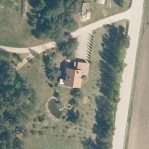 Vaizdas iš viršaus: Mažosios Lietuvos g. 43, Kukorai