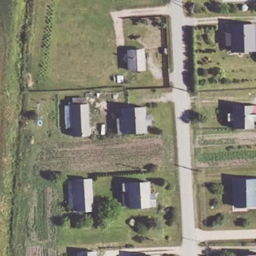 Vaizdas iš viršaus: Stoties g. 13, Gustonys