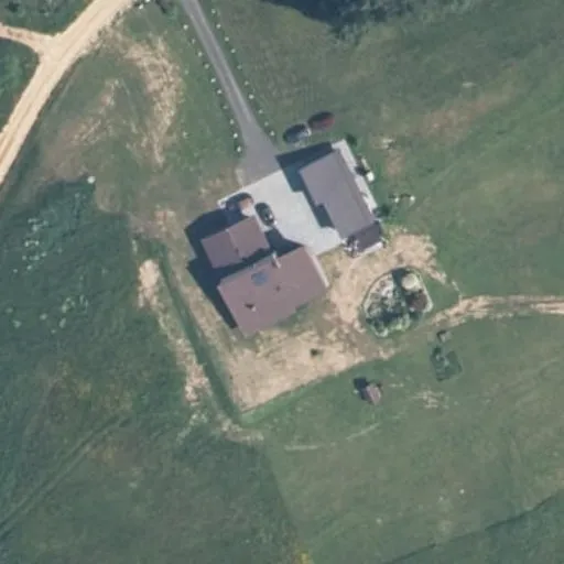 Vaizdas iš viršaus: Centrinė g. 13, Pikutiškės