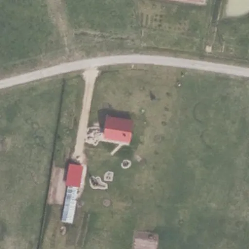 Vaizdas iš viršaus: Parko g. 24, Liučiūnai