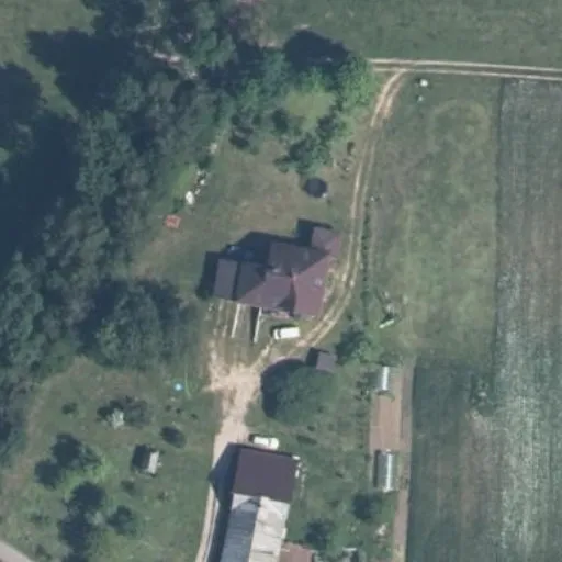 Vaizdas iš viršaus: Seirijų kel. 15A, Savanoriai