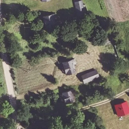Vaizdas iš viršaus: Bajorų g. 33, Butėnai