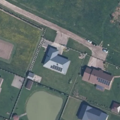 Vaizdas iš viršaus: Žvyryno g. 63, Raseiniai