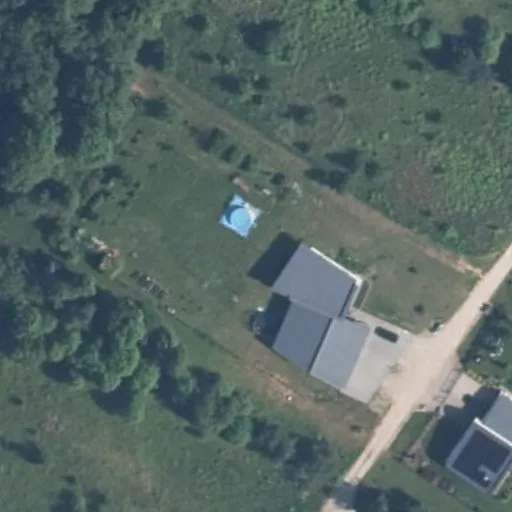 Vaizdas iš viršaus: Meškėnų g. 28, Bendoriai