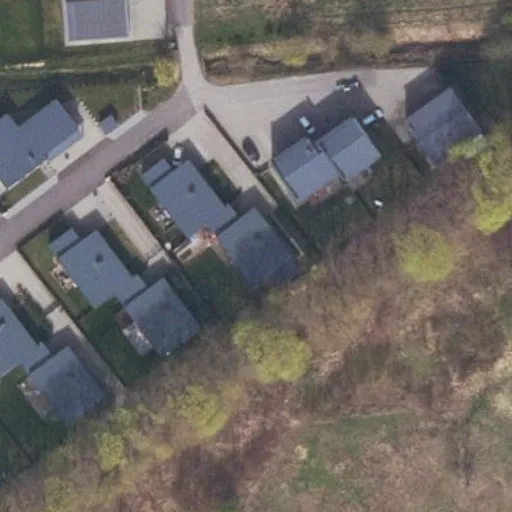 Vaizdas iš viršaus: Pavasario g. 15, Miriniškiai