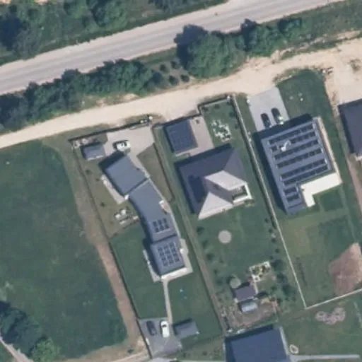 Vaizdas iš viršaus: Baltarusių g. 60, Kloniai