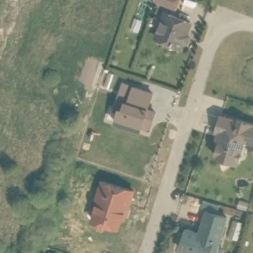 Vaizdas iš viršaus: Paparčių aklg. 3, Budrikai
