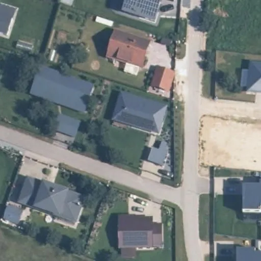 Vaizdas iš viršaus: Žiedų g. 79, Bukiškis