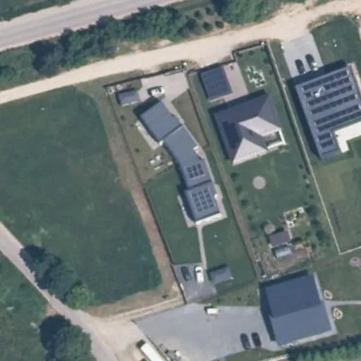 Vaizdas iš viršaus: Baltarusių g. 62, Kloniai