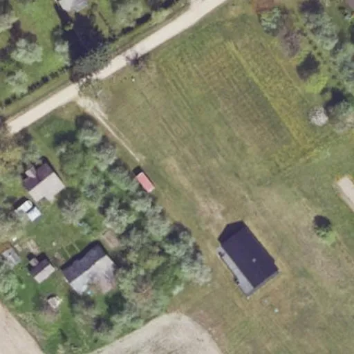 Vaizdas iš viršaus: Dvaro g. 11, Bikuškis