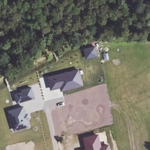 Vaizdas iš viršaus: Pamarliškių g. 11, Pamarliškiai