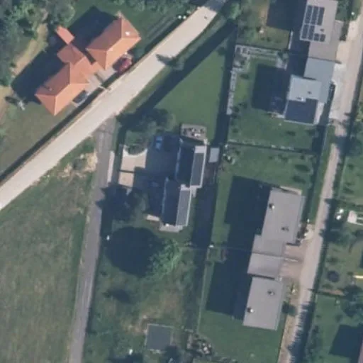 Vaizdas iš viršaus: Dvaro g. 16, Riešė